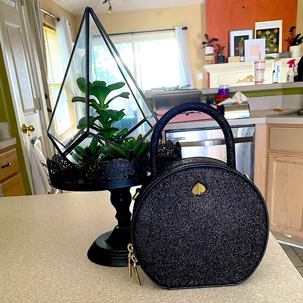 Kate spade crossbody.